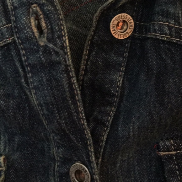 Guess shirt - Picture 5 of 6